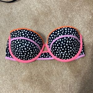 Victoria’s Secret bathing suit bikini top